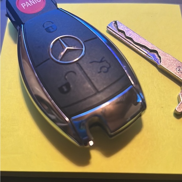 Mercedes Benz Keyless Remote FCC ID KR55WK49046 Car Key Fob Smart Keyfob - Picture 2 of 4